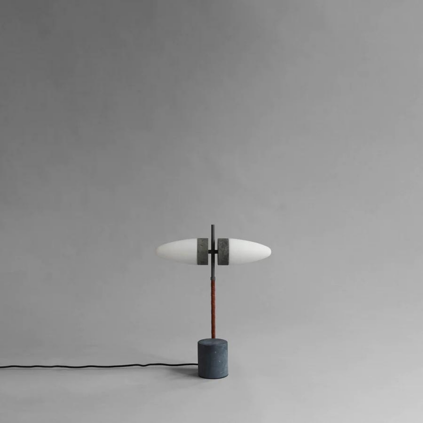 101 COPENHAGEN Bull Table Lamp