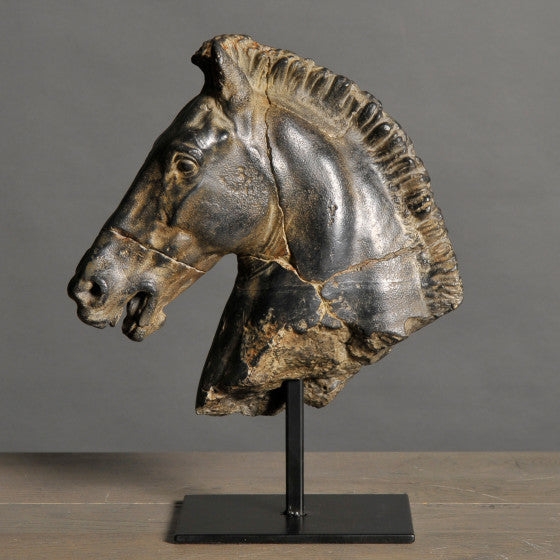 MONTI'S HORS E HEAD SCULPTURE
