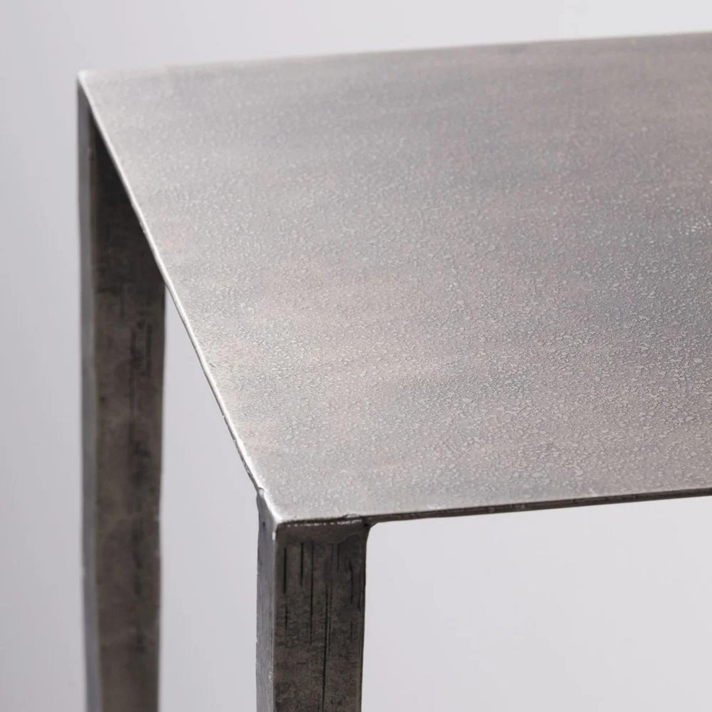 HOUSE DOCTOR Ranchi Side table