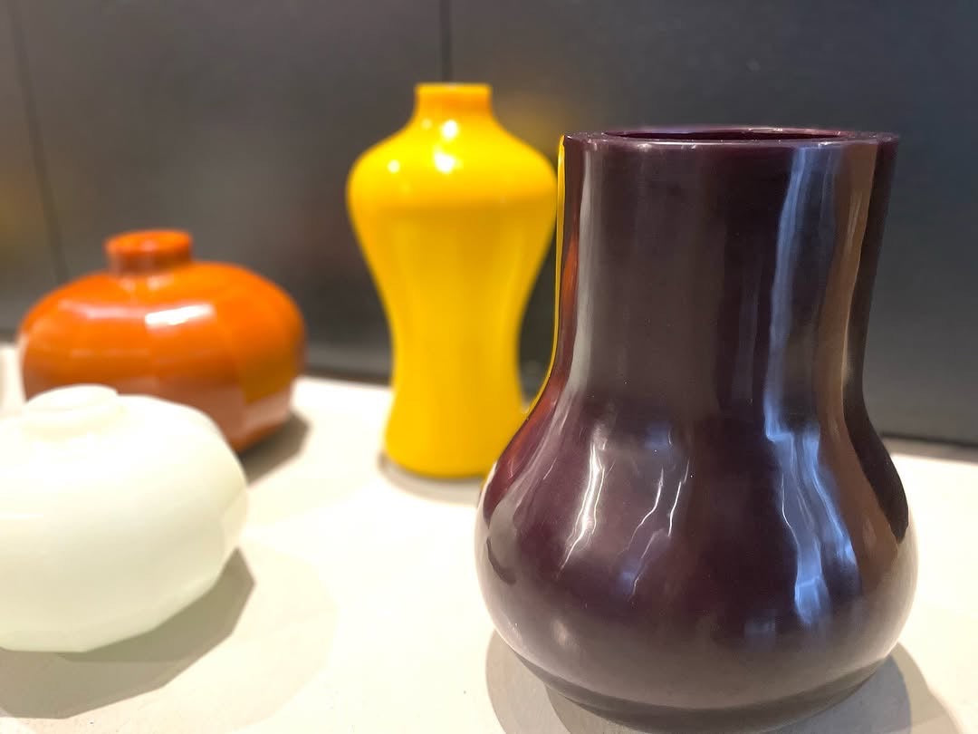 Peking Glass 玻璃花器 低筒瓶