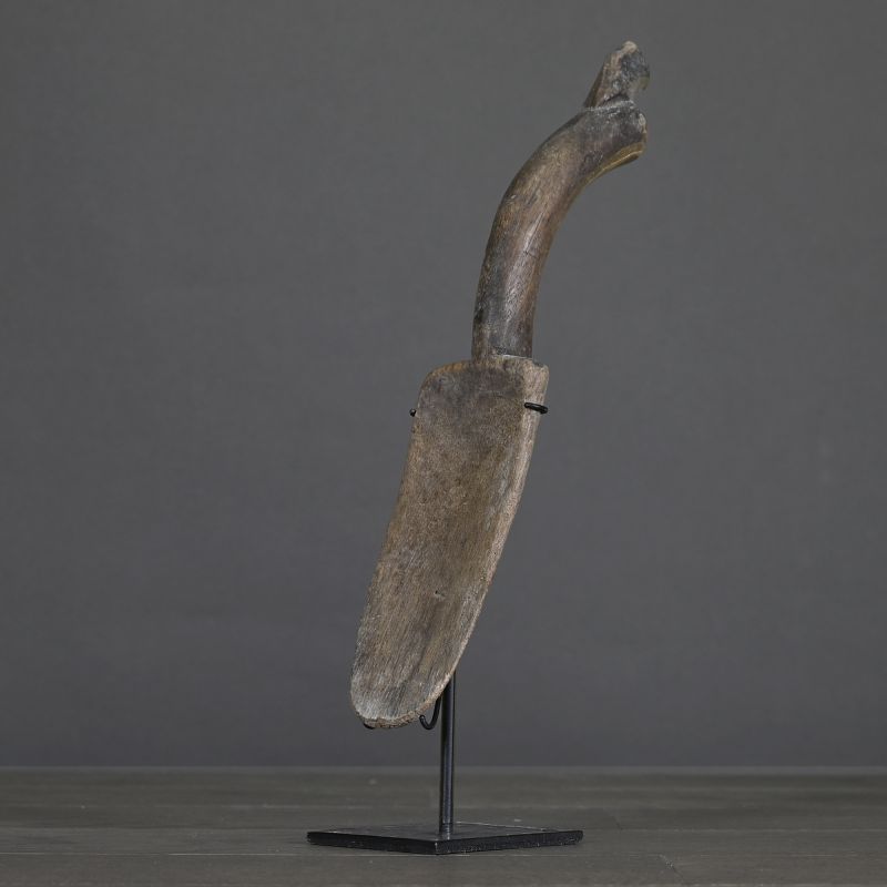 JAVA SPOON ON STAND