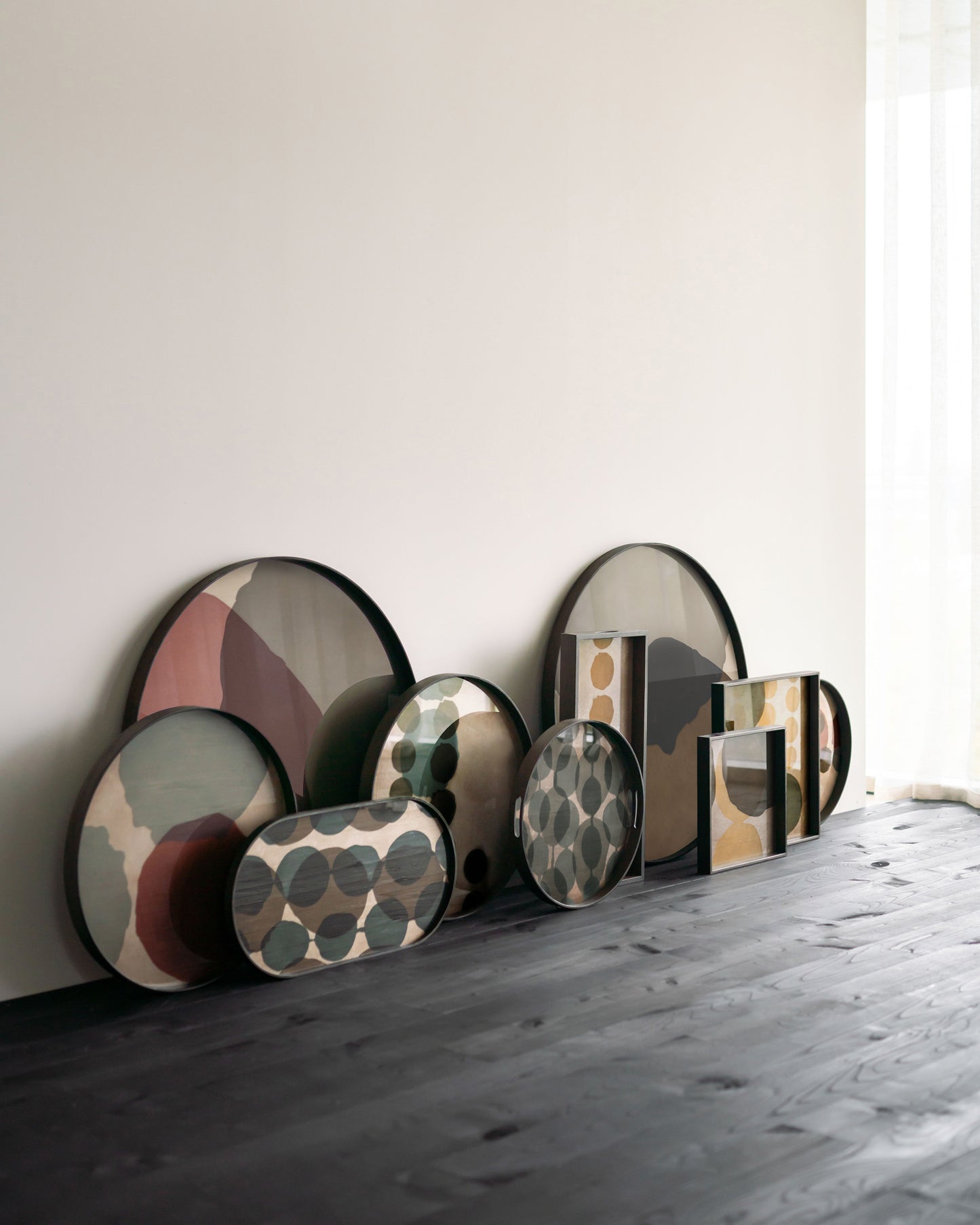 Connected Dots Glass Tray