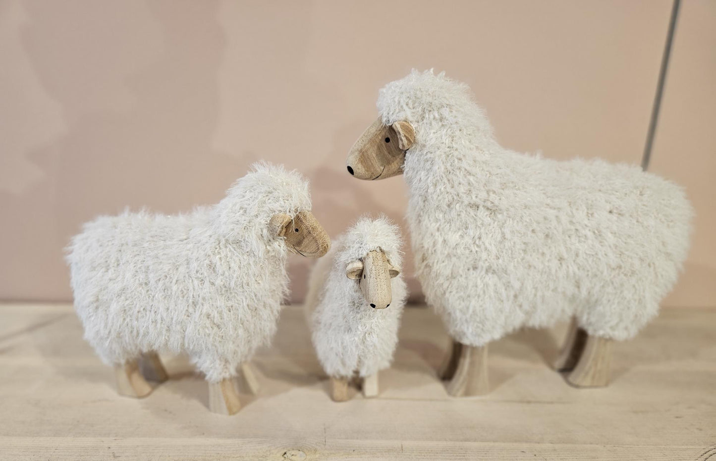Woolly Deco Sheep - white