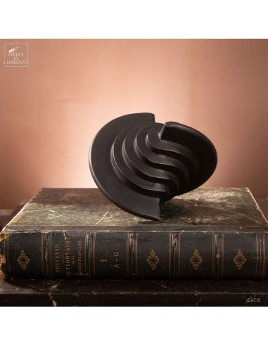 Decorative shape