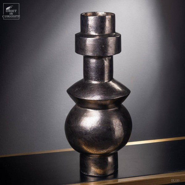 Oxidised industrial primitive vase
