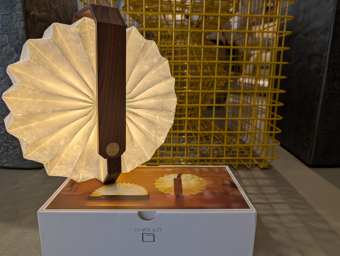 Smart Origami Lamp