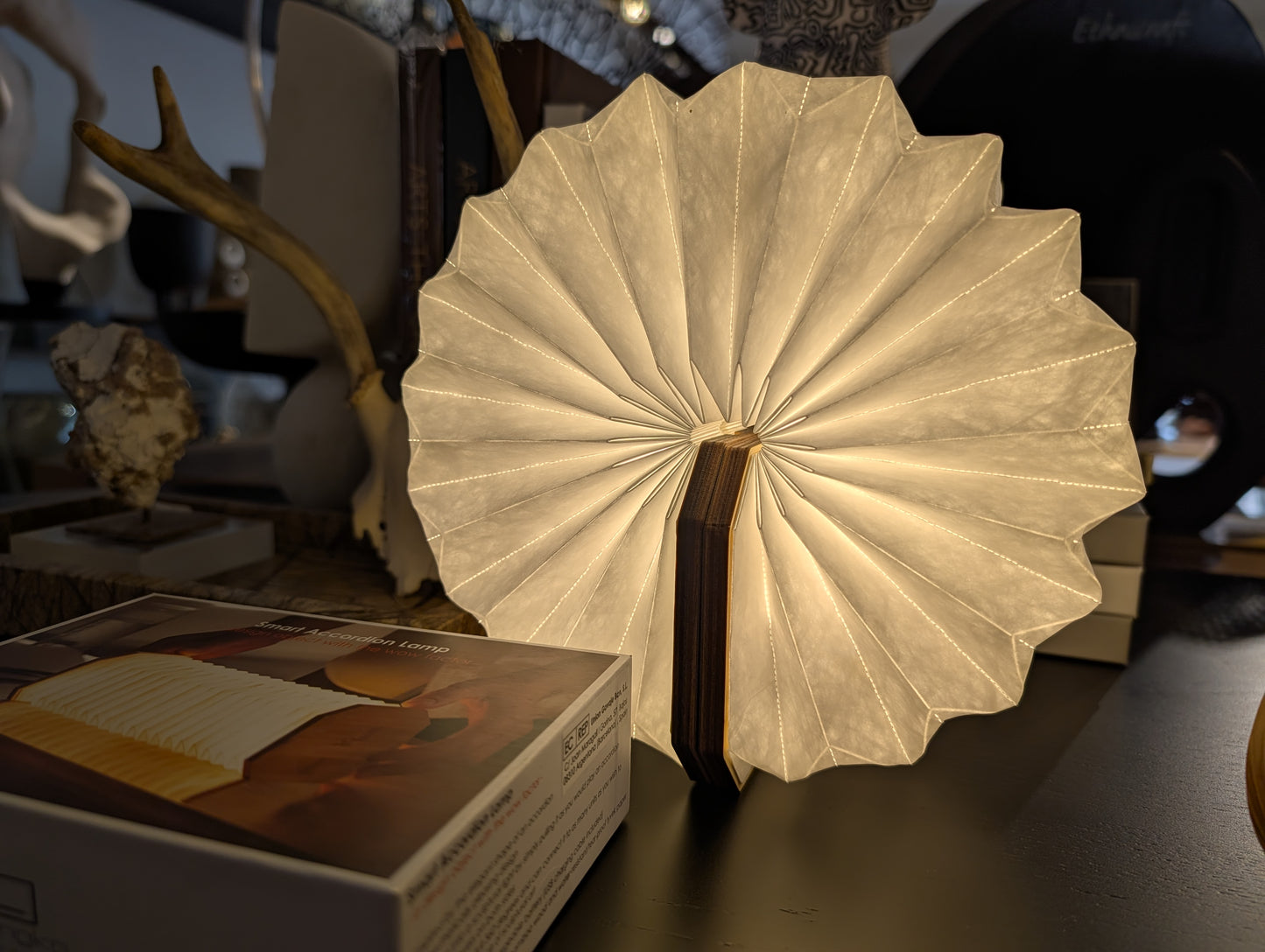 Smart Accordion Lamp