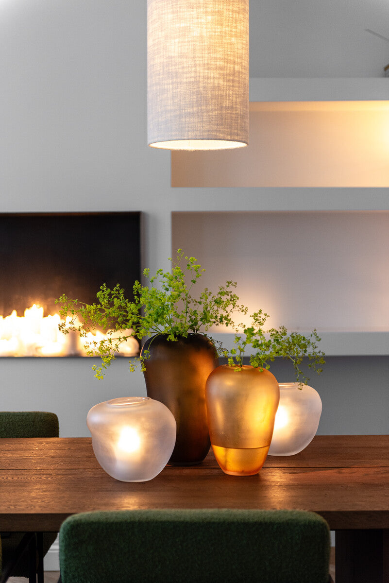 Vase Rune White